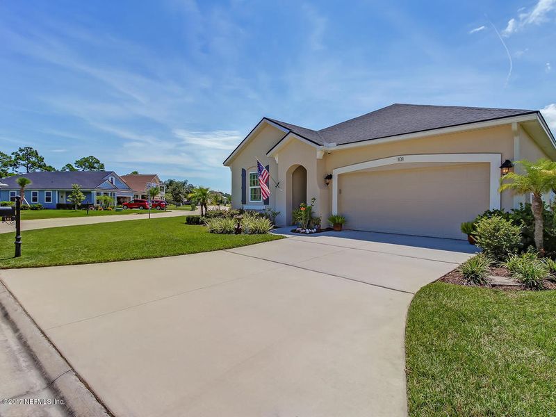 101 Frontera Dr, St Augustine, FL 32084