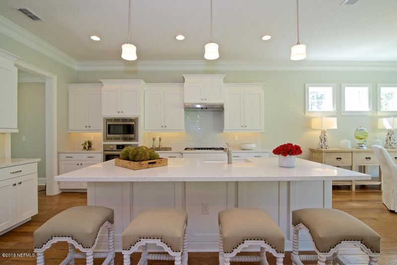 101 Hollyhock Ln, Ponte Vedra Beach, FL 32082