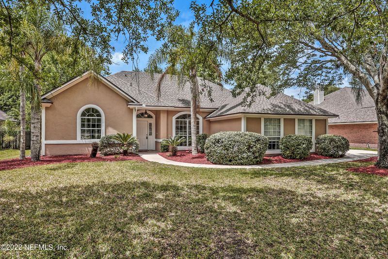 101 Nottingham Dr E, Fruit Cove, FL 32259
