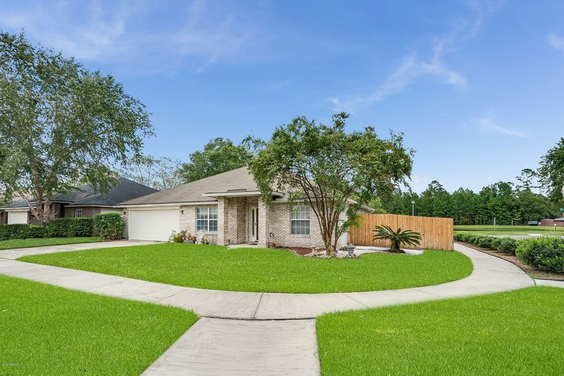 101 Perry Creek Dr, Jacksonville, FL 32220