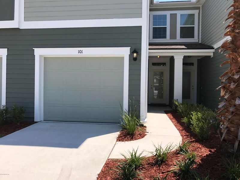 101 Servia Dr, St Johns, FL 32259