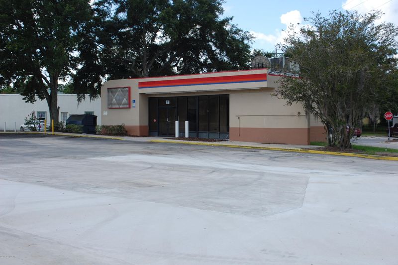 101 W Walker Dr, Keystone Heights, FL 32656
