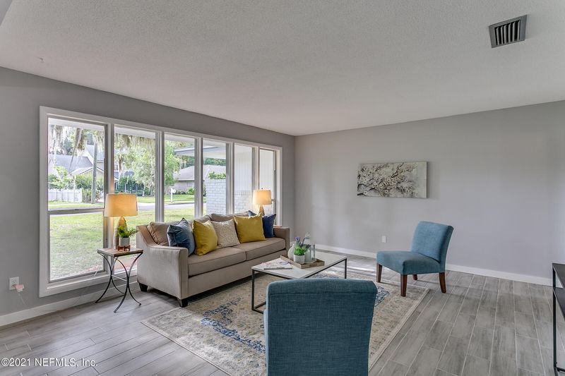 1010 Anna Ave, Orange Park, FL 32073