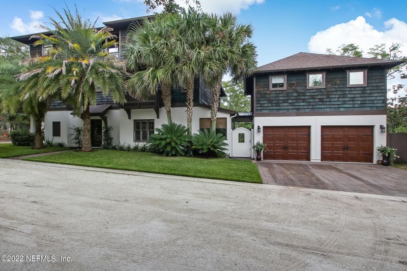 1010 Someruelus St, Fernandina Beach, FL 32034