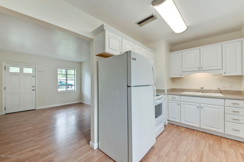10104 Joyce Rd, Jacksonville, FL 32246