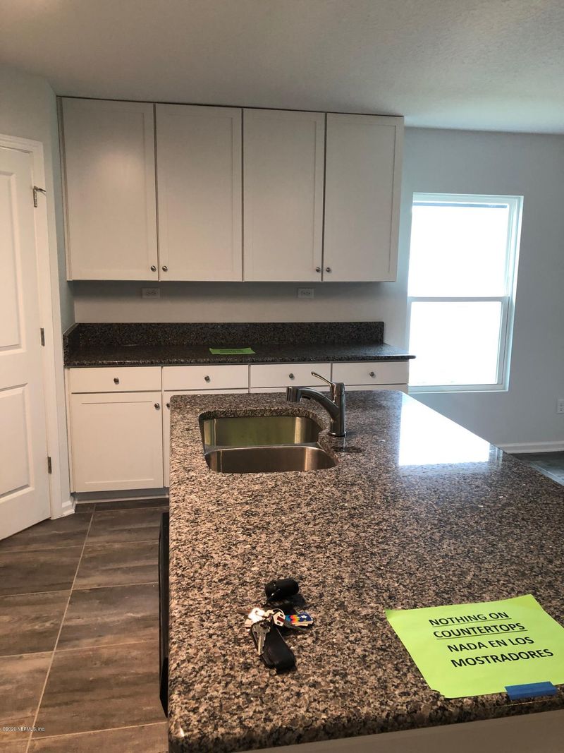 1011 Bear Claw Ln, Orange Park, FL 32065