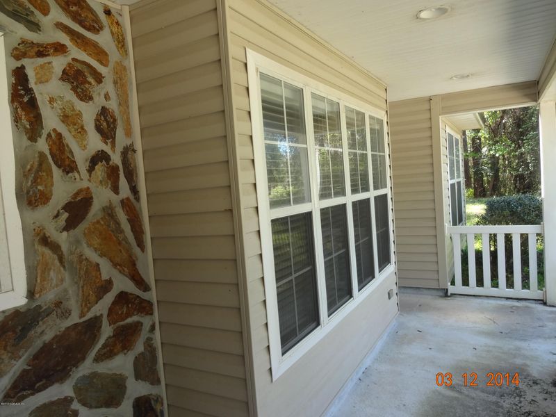1011 Orangewood Rd, St Johns, FL 32259