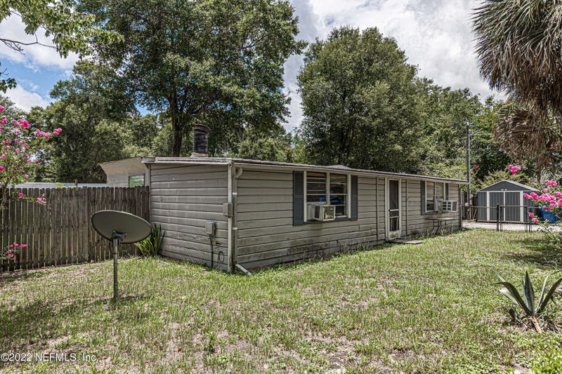 10110 Jackson Ter, Jacksonville, FL 32225