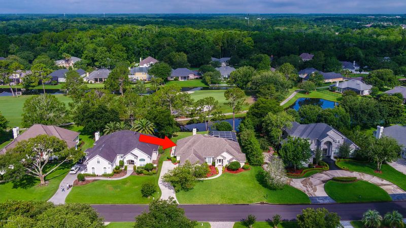 10116 Deercreek Club Rd E, Jacksonville, FL 32256
