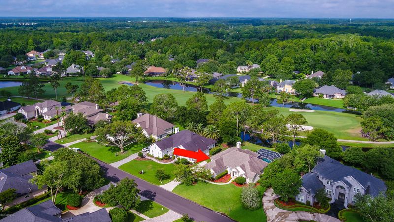 10116 Deercreek Club Rd E, Jacksonville, FL 32256