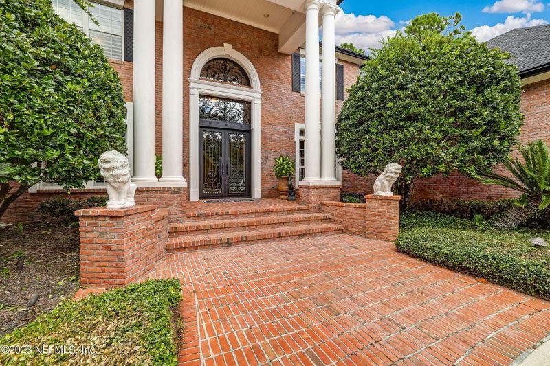 10134 Courtyards Pl W, Jacksonville, FL 32256