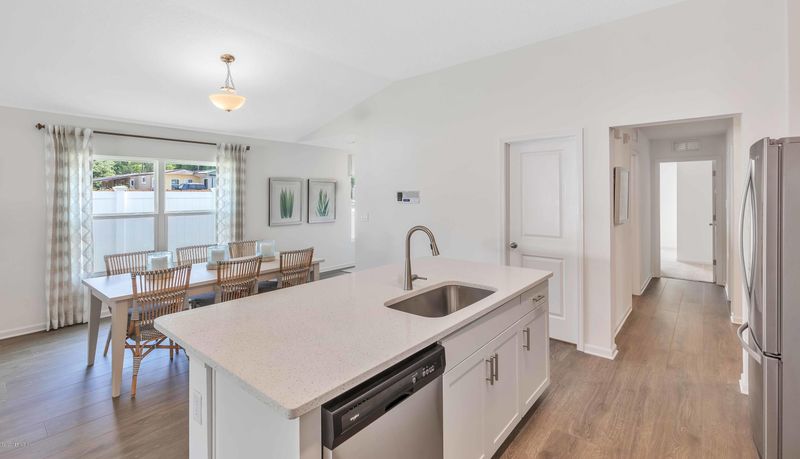 1015 Bear Claw Ln, Orange Park, FL 32065