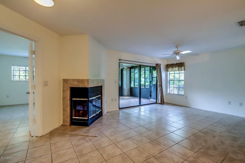 10150 Belle Rive Blvd #305, Jacksonville, FL 32256