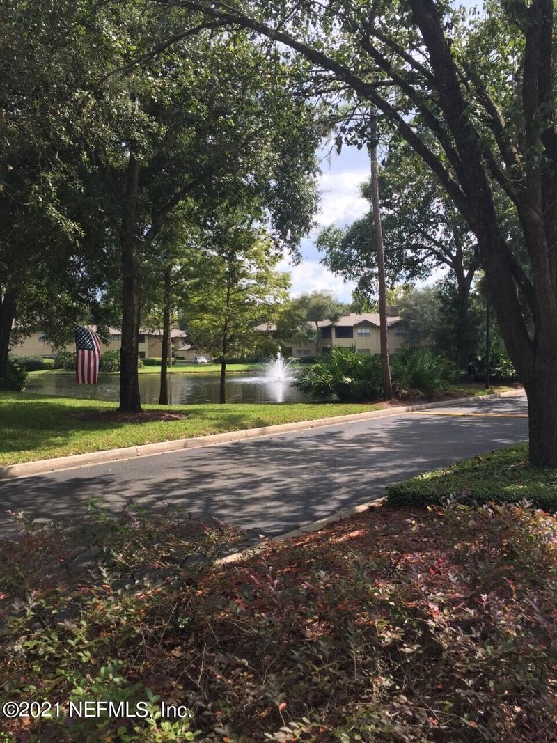 10150 Belle Rive Blvd #606, Jacksonville, FL 32256