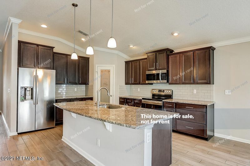 10154 Bengal Fox Dr, Jacksonville, FL 32222