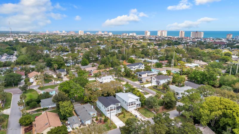 1017 Ruth Ave, Jacksonville Beach, FL 32250