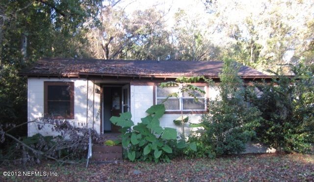 102 Anne Ave, Jacksonville, FL 32254