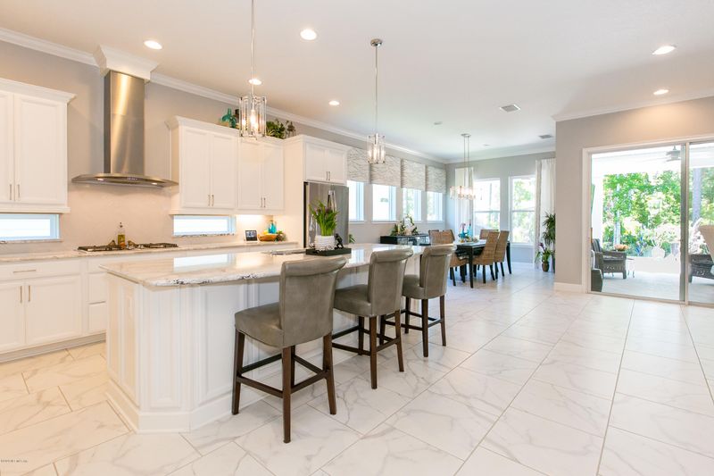 102 Lazy Crest Dr, Ponte Vedra, FL 32081