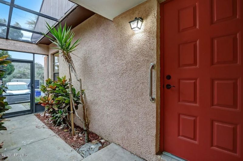 102 Sandcastle Ln, St Augustine, FL 32084