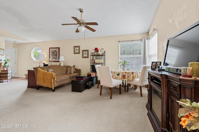102 St Emilion Ct, Ponte Vedra Beach, FL 32082