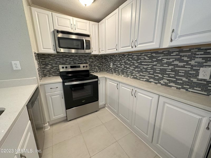1020 Beckner Ave, Jacksonville, FL 32218