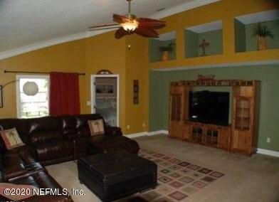 1020 Moosehead Dr, Orange Park, FL 32065
