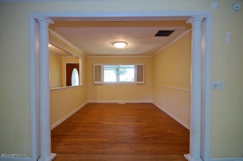 1020 Neptune Ln, Neptune Beach, FL 32266