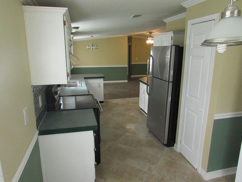10210 Crotty Ave, Hastings, FL 32145