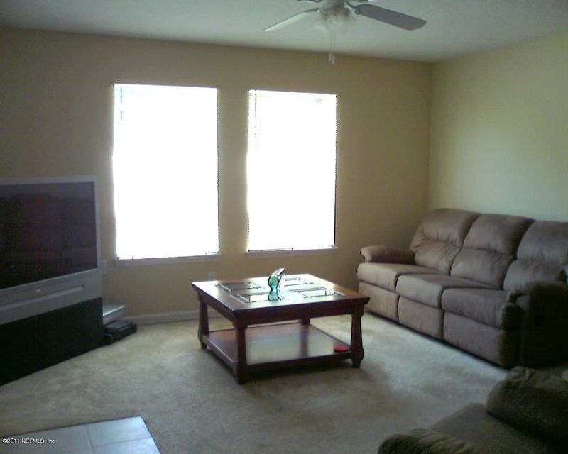 1023 Crestwood St, Jacksonville, FL 32208