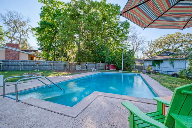 1023 Neptune Ln, Neptune Beach, FL 32266
