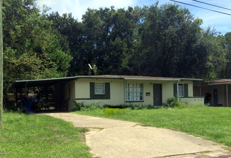 10241 Elmhurst Dr, Jacksonville, FL 32218