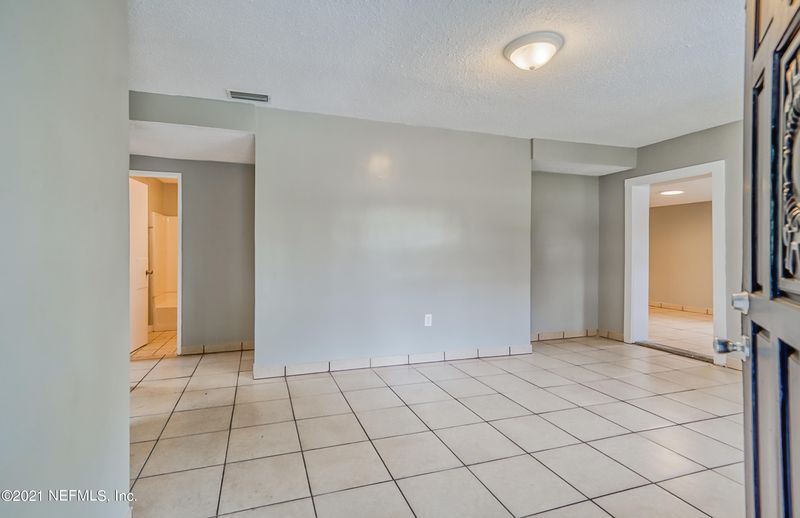 1028 W 12th St, St Augustine, FL 32084