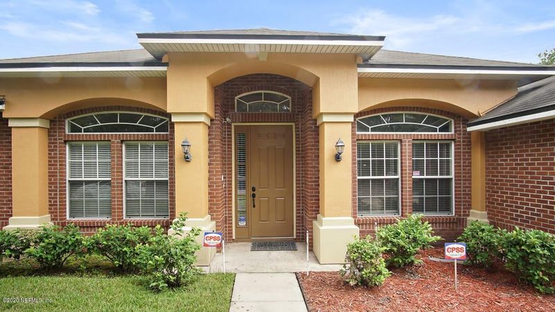 10288 Lancashire Dr E, Jacksonville, FL 32219