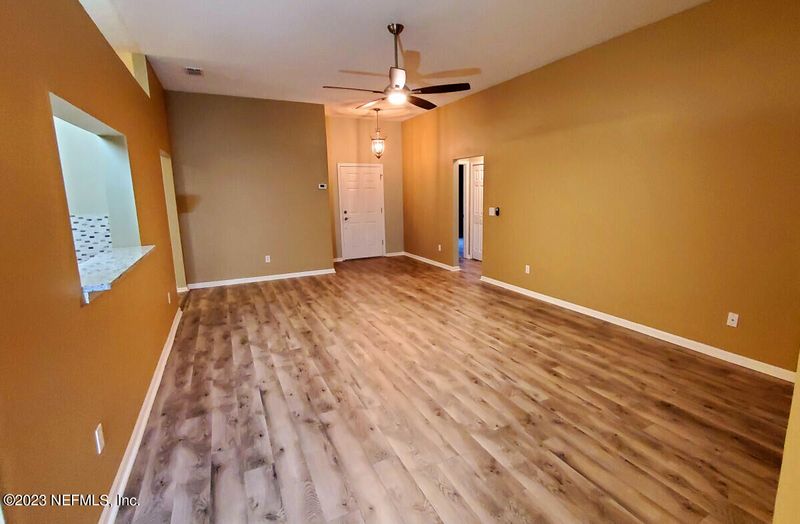 10298 Driftwood Hills Dr, Jacksonville, FL 32221