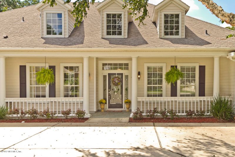 10306 Cypress Lakes Dr, Jacksonville, FL 32256
