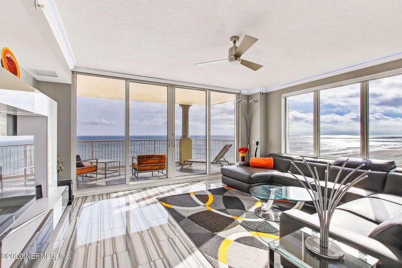 1031 1st St #607, Jacksonville Beach, FL 32250