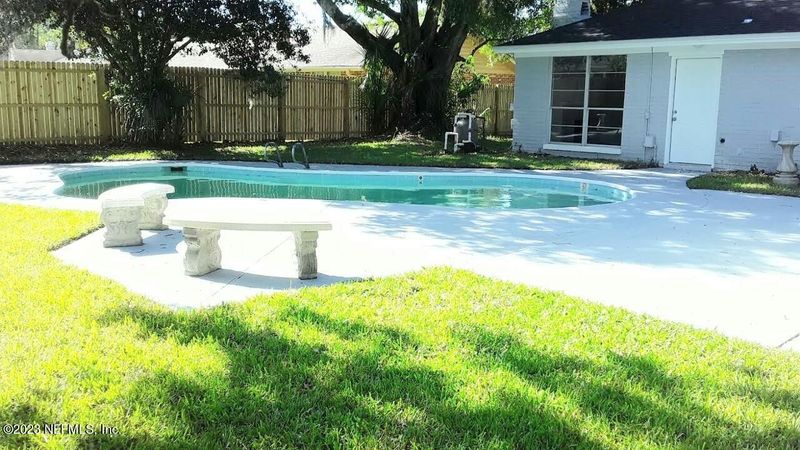 1031 Jamaica Rd E, Jacksonville, FL 32216