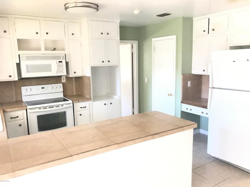 1032 Ald Rd, Jacksonville, FL 32211