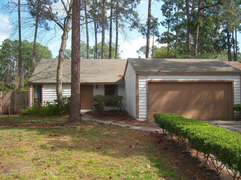 10321 Arrowhead Dr, Jacksonville, FL 32257
