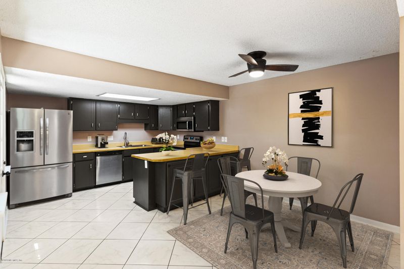 10332 Big Tree Ter, Jacksonville, FL 32257