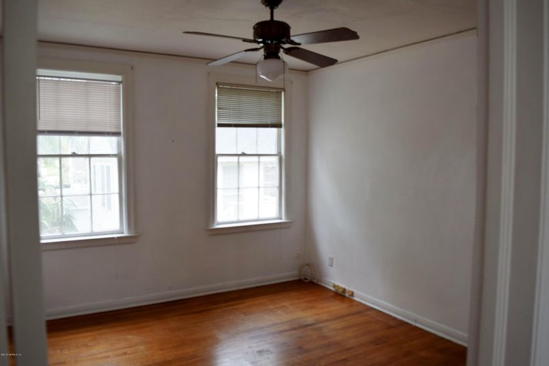 1034 Riviera St, Jacksonville, FL 32207
