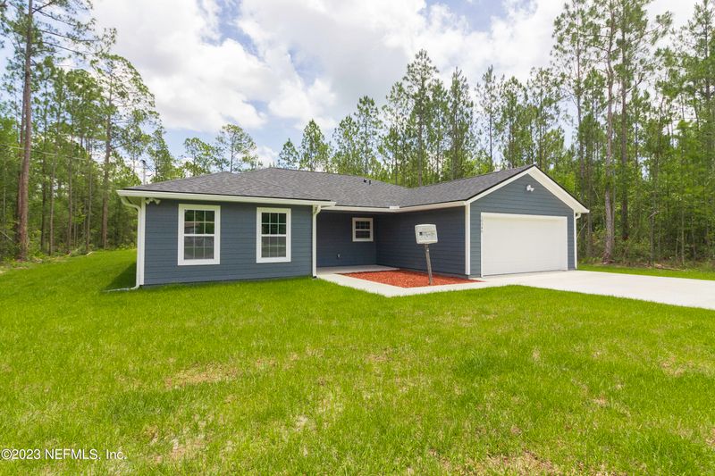 10340 Erickson Ave, Hastings, FL 32145