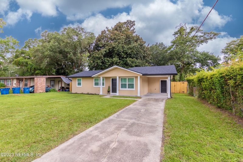 10348 Elmhurst Dr, Jacksonville, FL 32218