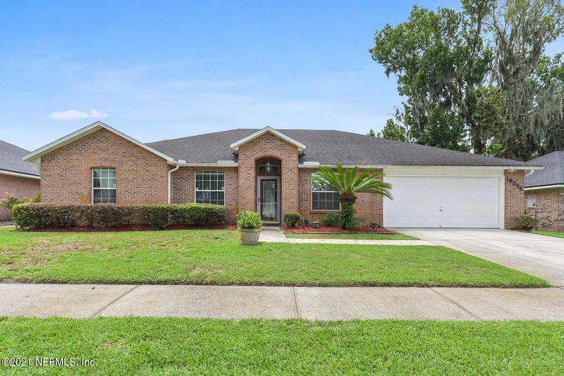 10356 Sugar Grove Rd, Jacksonville, FL 32221
