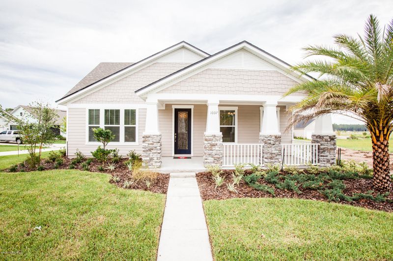 1037 Trailmark Dr, St Augustine, FL 32092