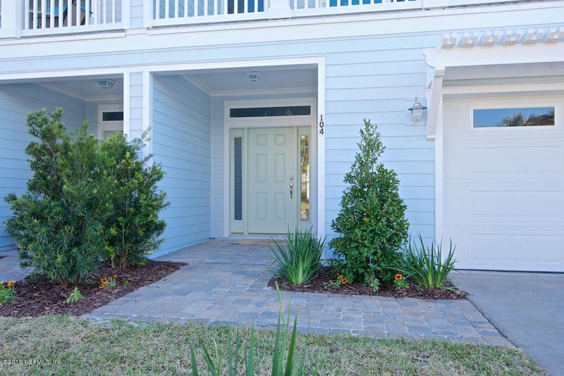 104 10th Ave N, Jacksonville, FL 32250