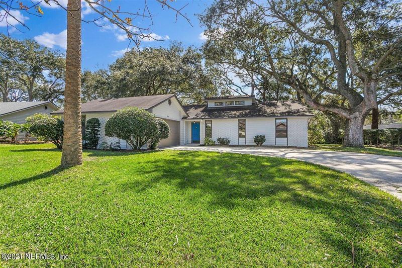 104 Poseidon Ln, Ponte Vedra Beach, FL 32082