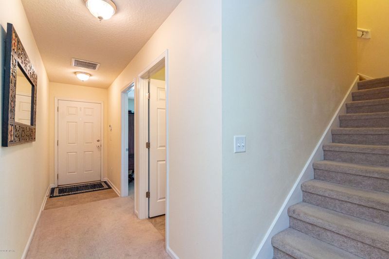 10417 Addison Lakes Dr, Jacksonville, FL 32257