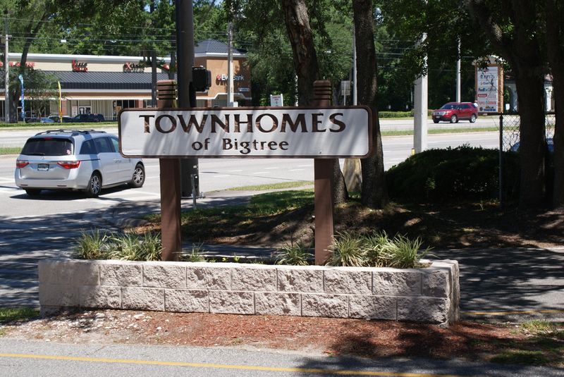 10420 Bigtree Cir W, Jacksonville, FL 32257