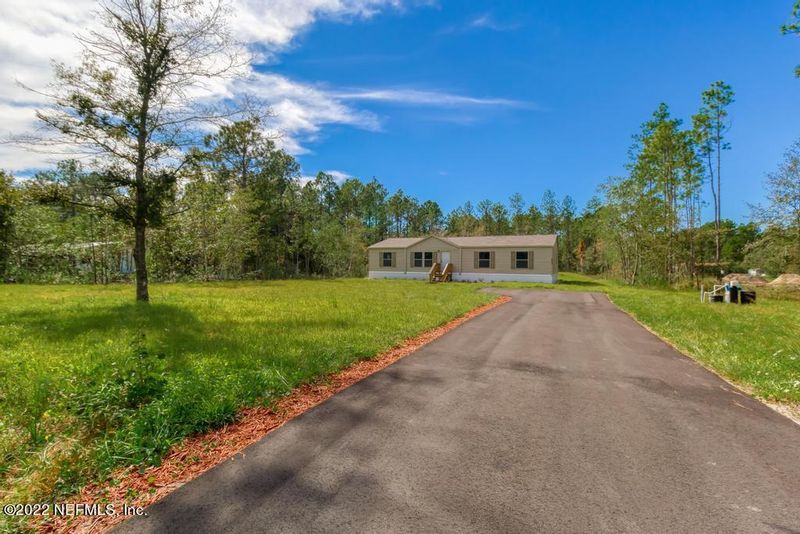 10425 Crotty Ave, Hastings, FL 32145